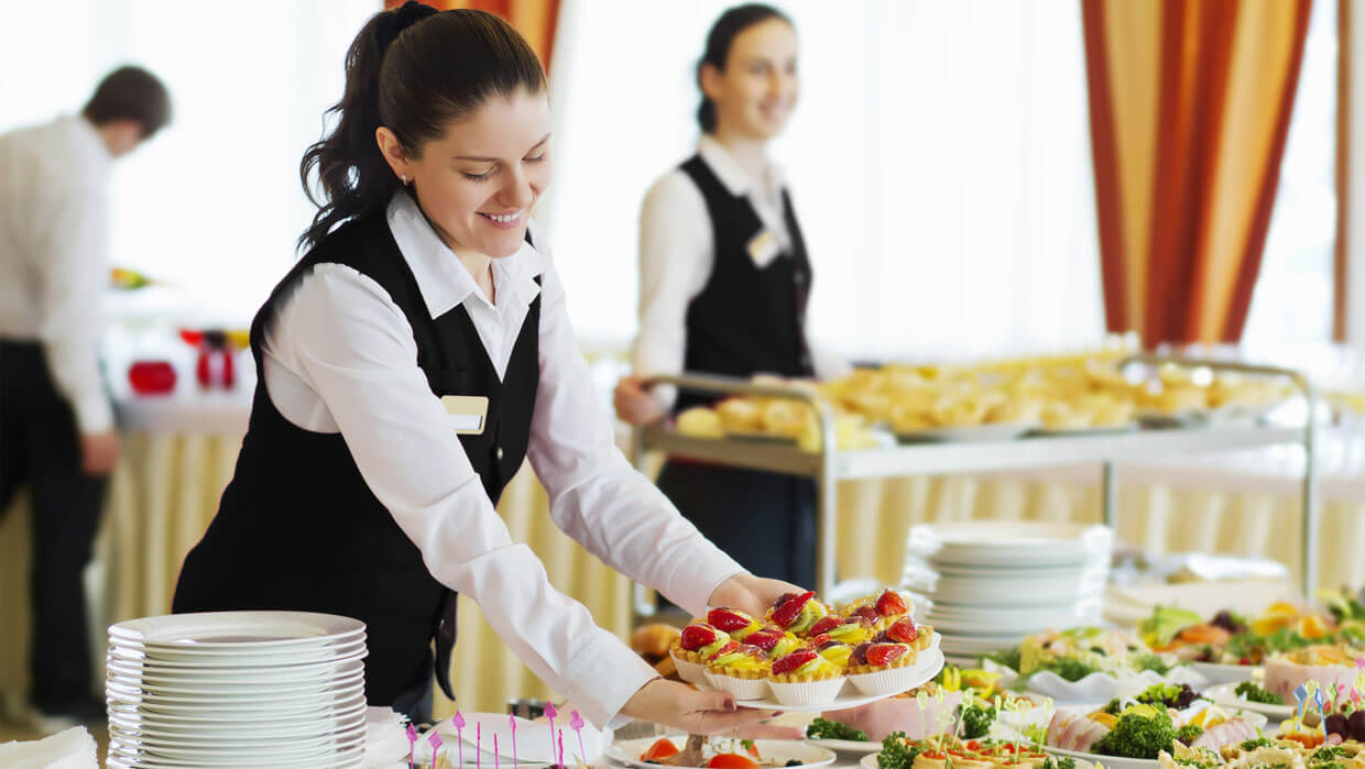 Boozy Halloween Drinks for the Grown-Ups